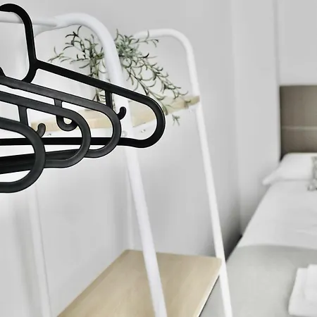 Apartamento De 3 Dorm En Pleno Centro De *